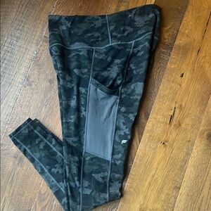 Women’s Camouflage Fabletics powerhold Leggings